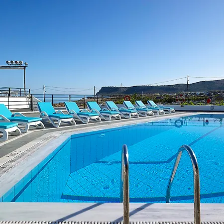 Bay 4* Szíszi