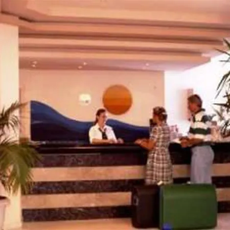 Bay 4* Szíszi