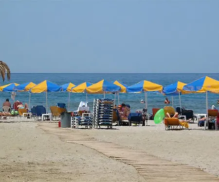 Bay Szálloda 4*