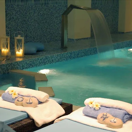 Bay And Wellness Club 4*